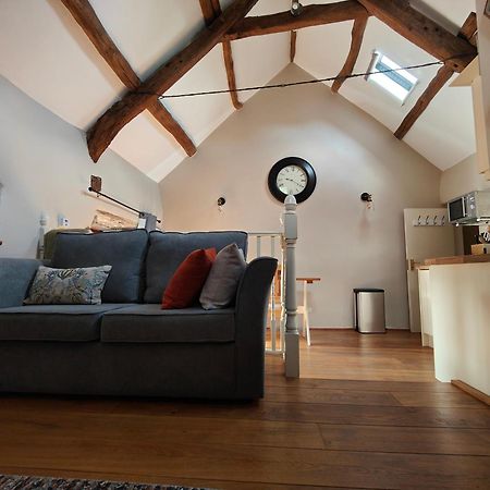 Appartamento Ty Gwennol Near Gilfach Goch Llanbedr  Esterno foto