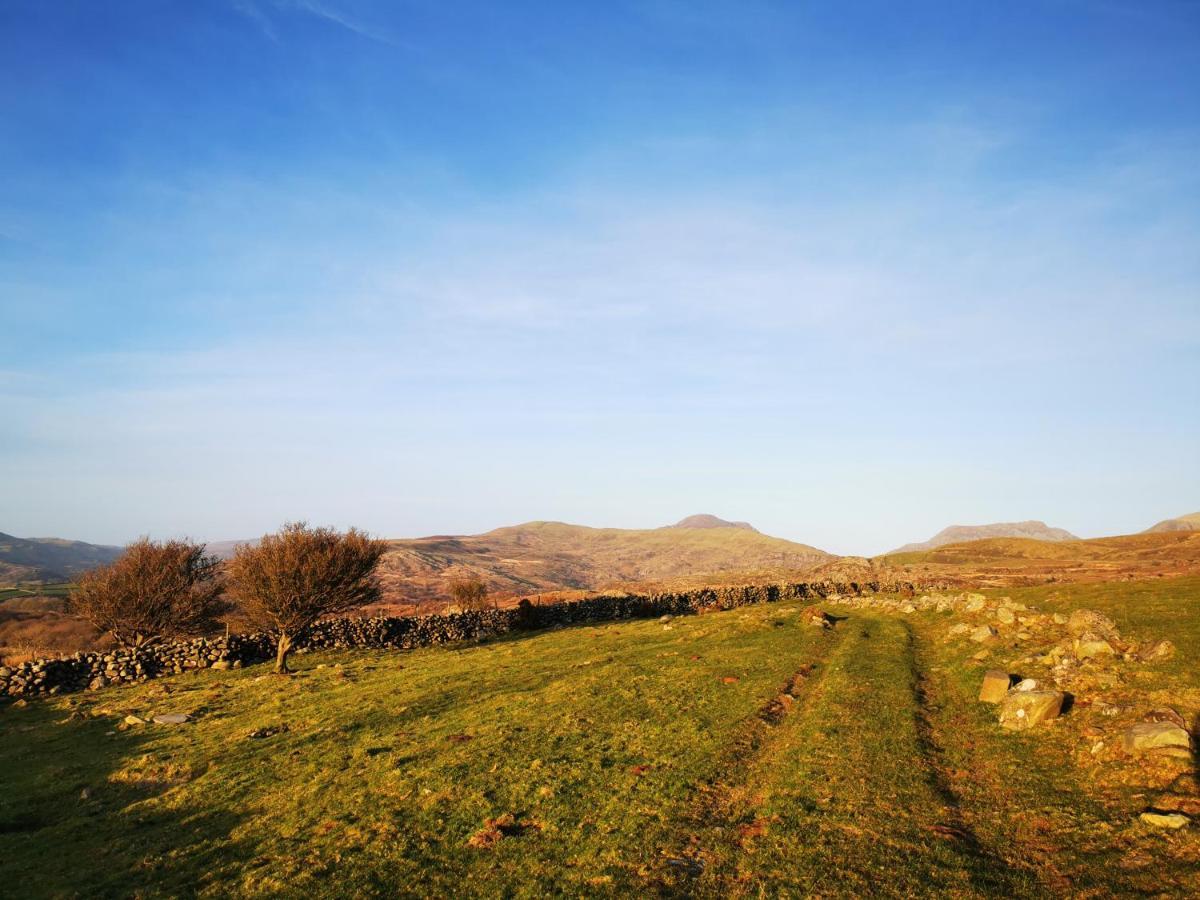 Appartamento Ty Gwennol Near Gilfach Goch Llanbedr  Esterno foto